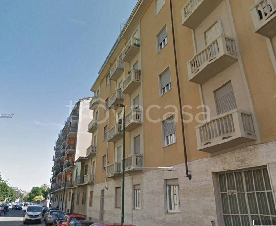 Appartamento in affitto a Torino via Sagra di San Michele, 121