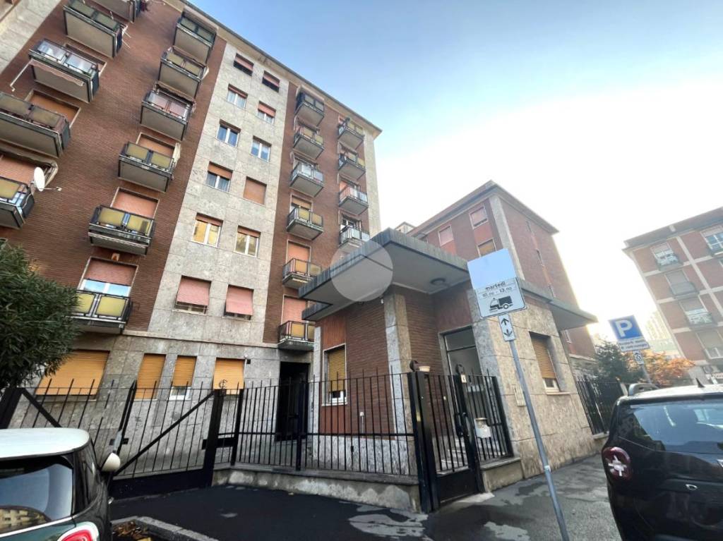 Appartamento in vendita a Corsico via Giacomo Leopardi, 4