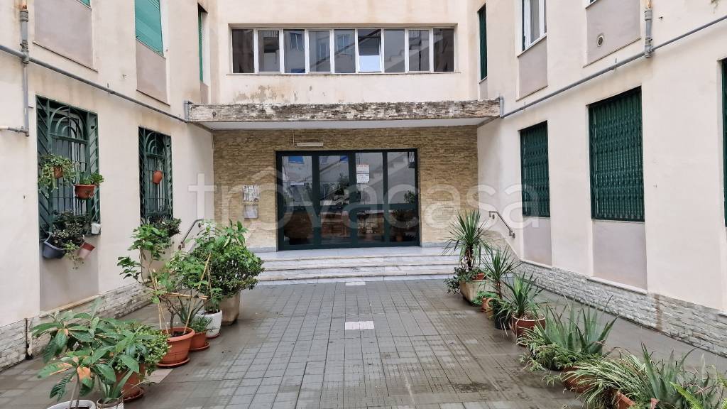 Appartamento in vendita a Genova piazza Lido di Pegli, 1A