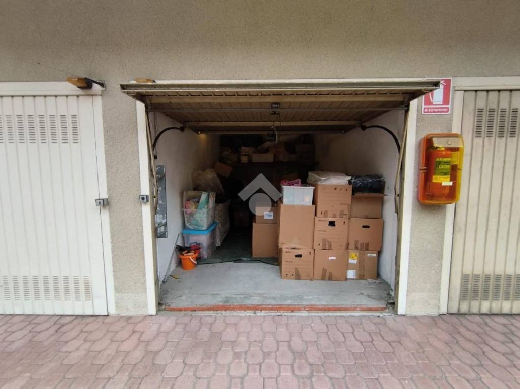 Garage in vendita a Trecate via Novara, 27