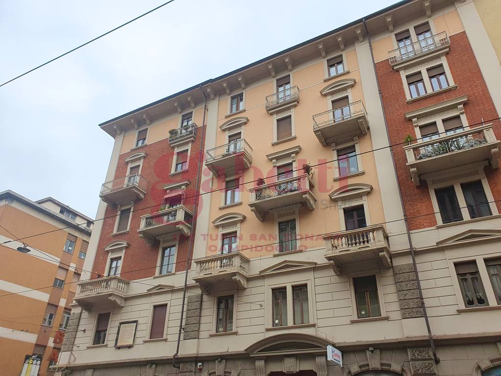 Ufficio in vendita a Torino via cibrario, 68