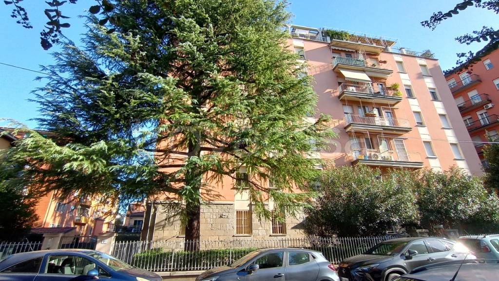 Appartamento in vendita a Bologna via Sandro Botticelli, 2/4