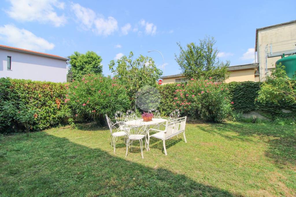 Villa in vendita a Cormano via Giuseppe Verdi, 14