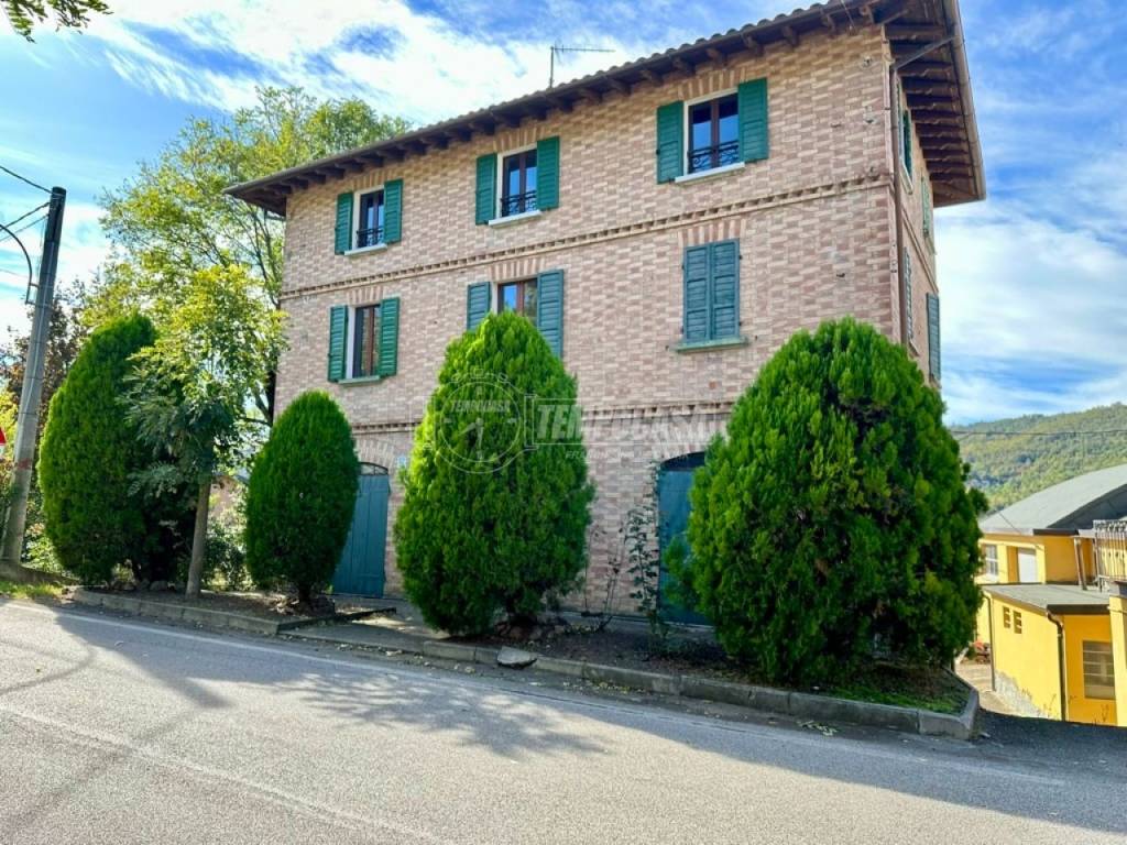 Casa Indipendente in vendita a Serramazzoni