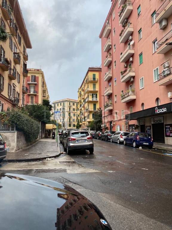 Appartamento in affitto a Napoli via Mario Fiore
