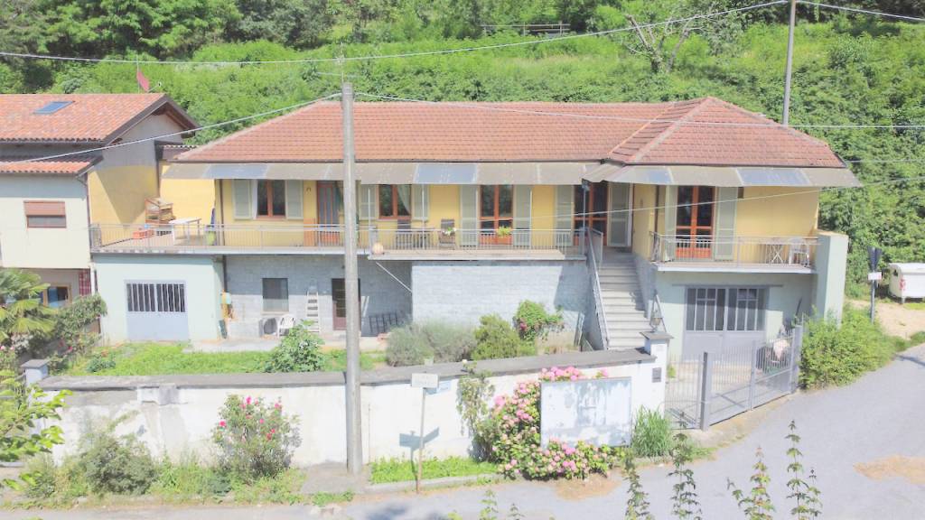 Casa Indipendente in vendita ad Avigliana via Pinerolo, 55