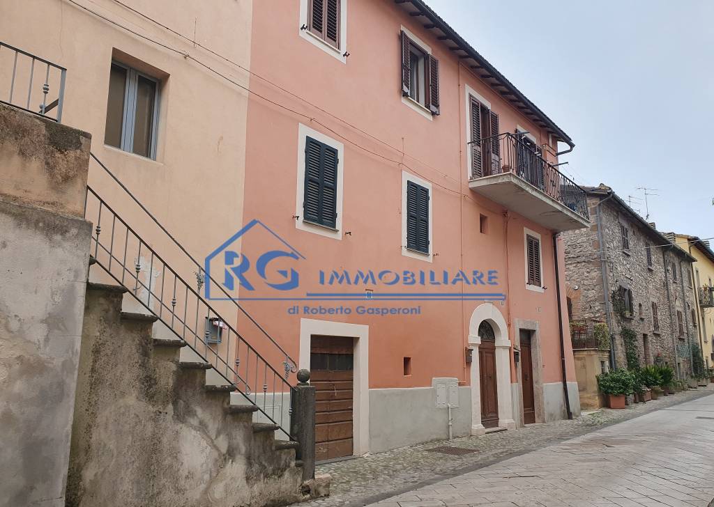 Appartamento in vendita a Castiglione in Teverina via Guglielmo Marconi