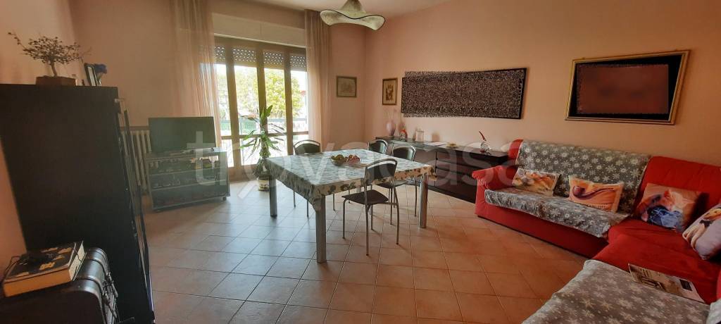 Appartamento in vendita a Chiaravalle strada Provinciale Castelferretti