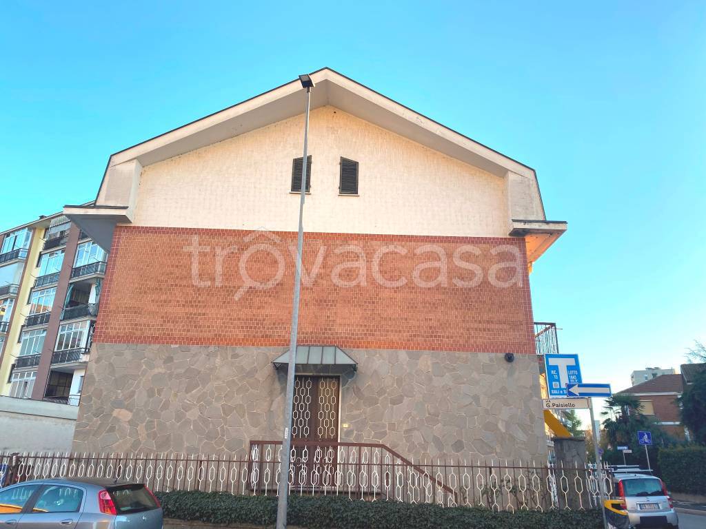 Villa Bifamiliare in vendita a Nichelino via Stupinigi, 72