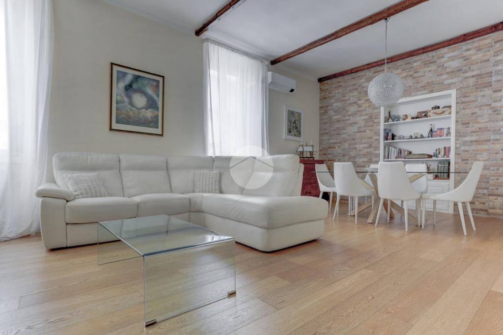 Appartamento in vendita a Roma appartamento Via Rea Silvia, 8