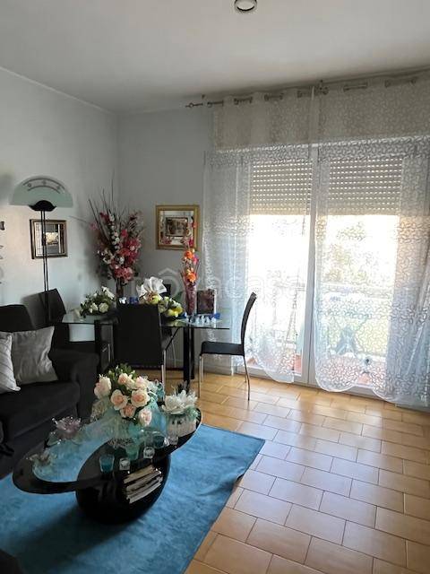 Appartamento in vendita a Calusco d'Adda via Don Frosio Roncalli