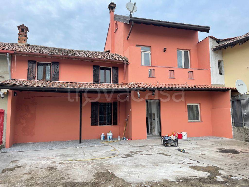 Villa in in affitto da privato a Cergnago via Benedetto Cairoli, 7