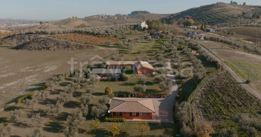 Villa in vendita a Pianella contrada La Grotta