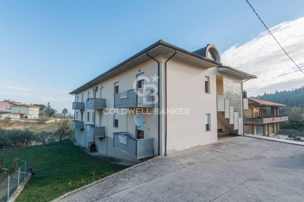 Appartamento in vendita a Mondaino via provinciale pesaro, 605