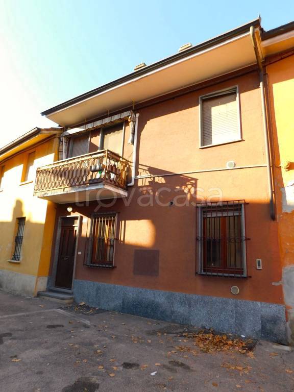 Appartamento in vendita a Dorno via Roma, 37