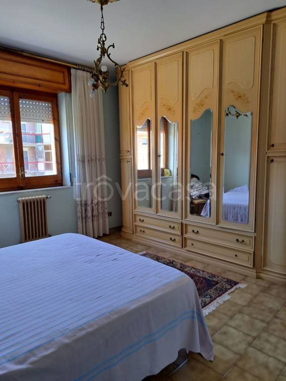 Appartamento in vendita a Crotone via repaci, 6