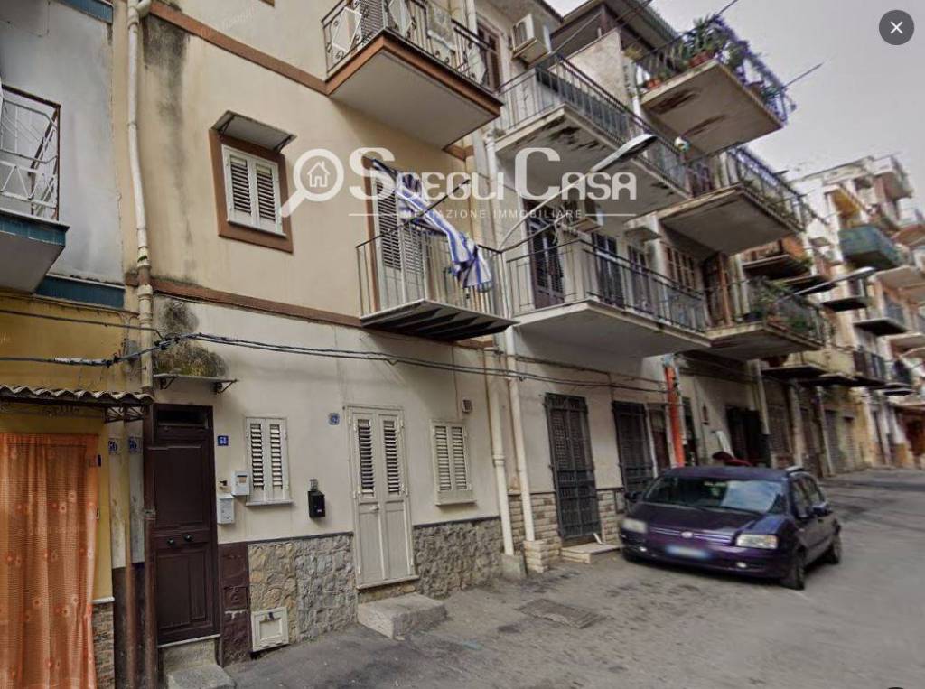 Appartamento in vendita a Carini via Villa