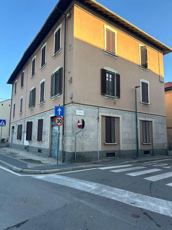 Appartamento in in vendita da privato a Cologno Monzese via Vittorio Veneto, 44