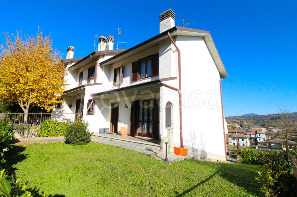 Villa a Schiera in vendita a Monleale via Pietra del Gallo
