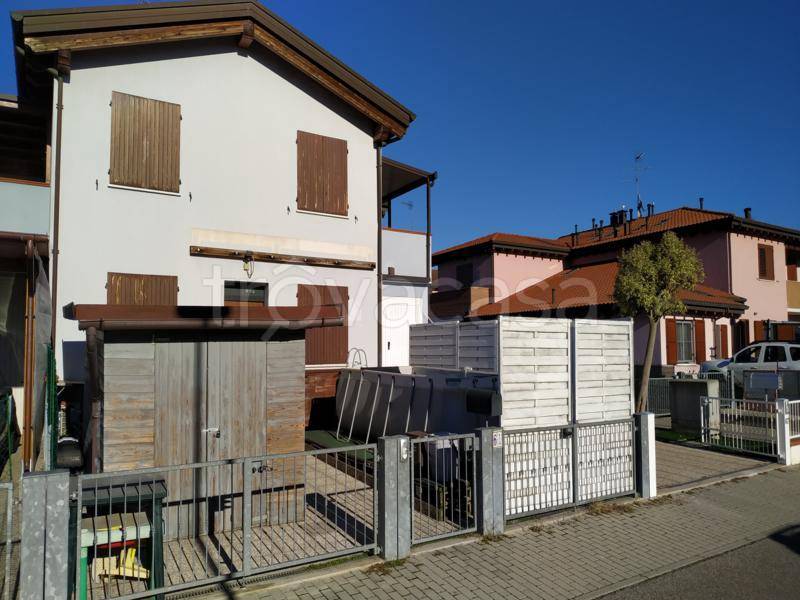 Villa Bifamiliare in vendita a Fusignano via Caduti di Nassirya