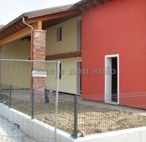 Villa a Schiera in vendita a Castelfranco Veneto via Panigaia
