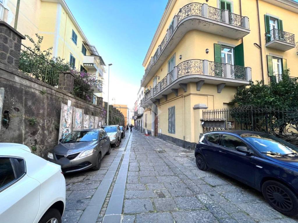 Appartamento in vendita a Sant'Anastasia via Capodivilla, 15