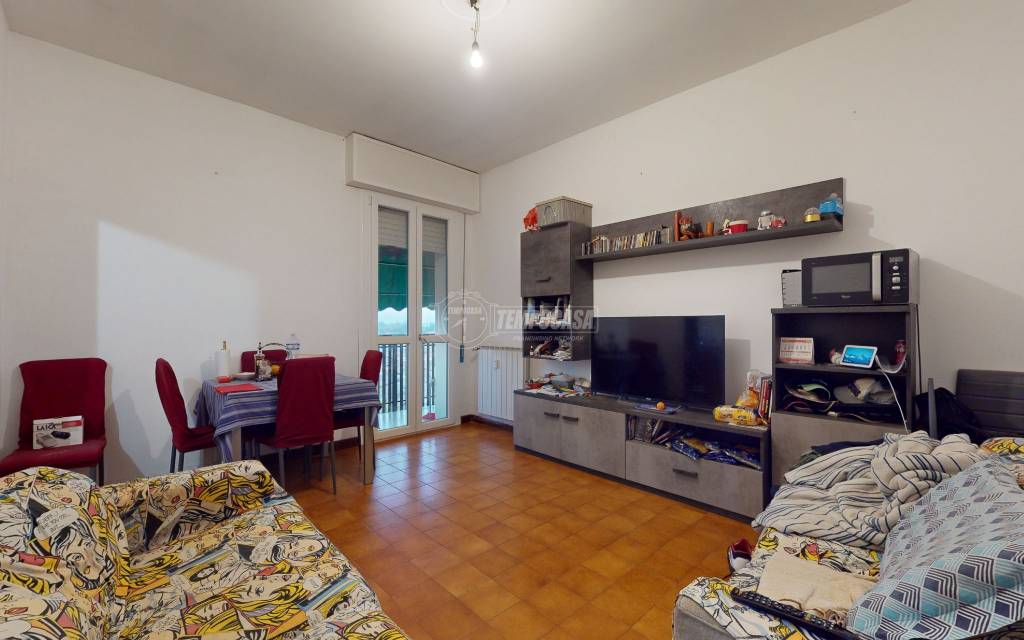 Appartamento in vendita a Cento via Cesare Cremonino 42