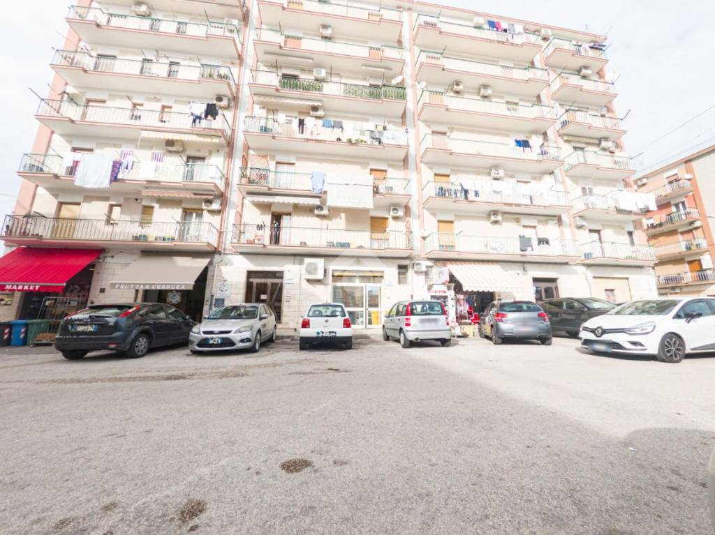 Appartamento in affitto a Manfredonia piazza s. Camillo de Lellis, 21
