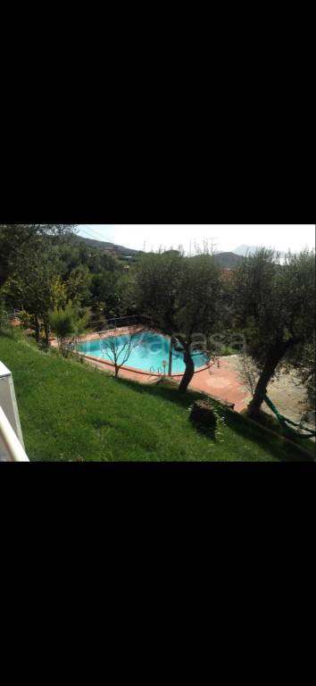 Villa Bifamiliare in in vendita da privato a Sorrento via Montecorbo, 17