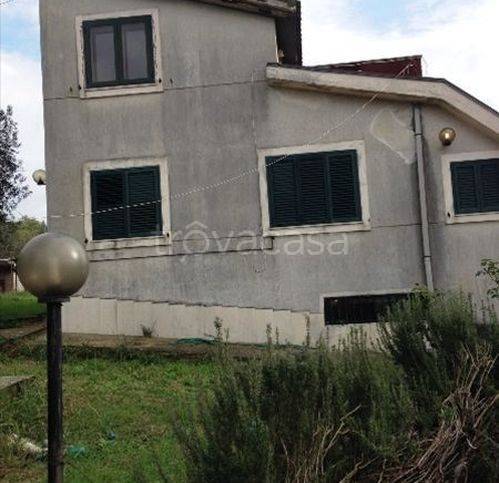 Appartamento in vendita a Campagna strada 2^ Traversa Via Castrullo