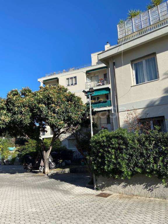 Appartamento in in vendita da privato a Savona via Genova