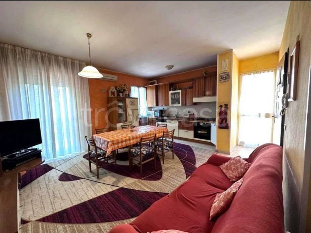 Villa a Schiera in vendita a Bellaria-Igea Marina via ravenna 84