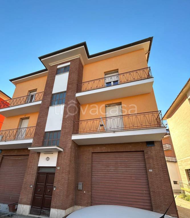 Appartamento in in vendita da privato a Tolentino viale Terme Santa Lucia
