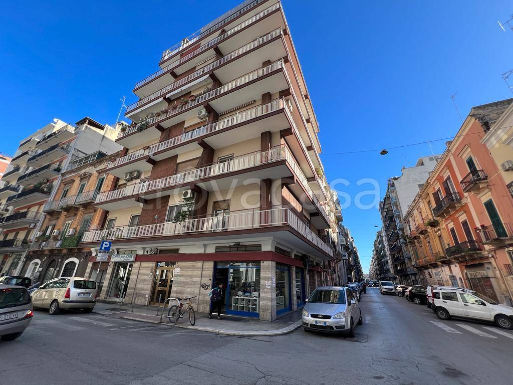 Appartamento in vendita a Bari via Sagarriga Visconti