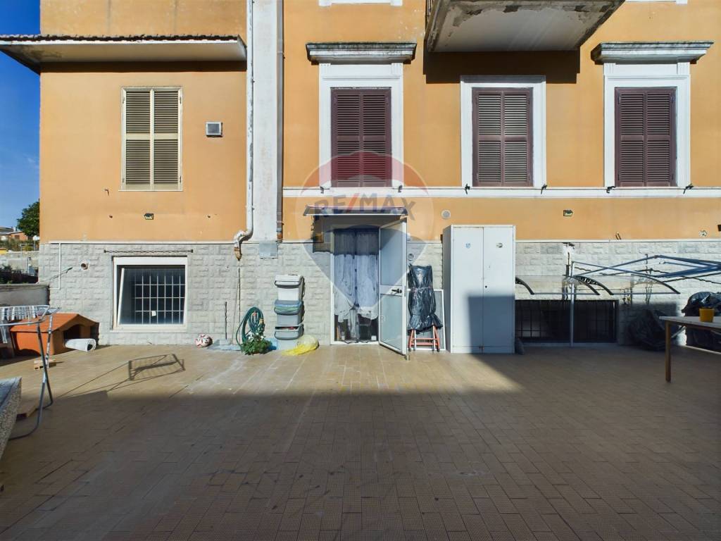 Appartamento in vendita a Capena strada provinciale morlupo capena, 25