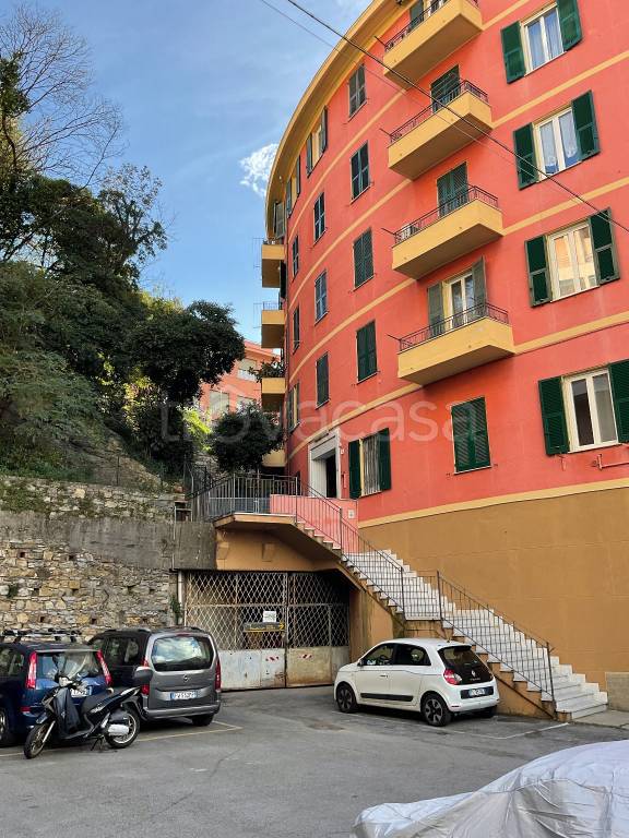 Appartamento in in vendita da privato a Genova via Papigliano, 6B