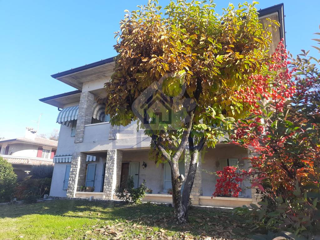 Villa in vendita a Bedizzole via Larga, 10
