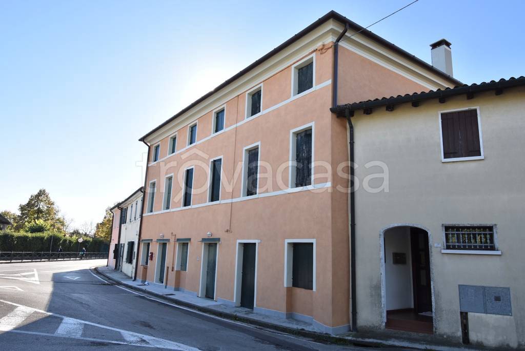 Casa Indipendente in vendita a Maserada sul Piave