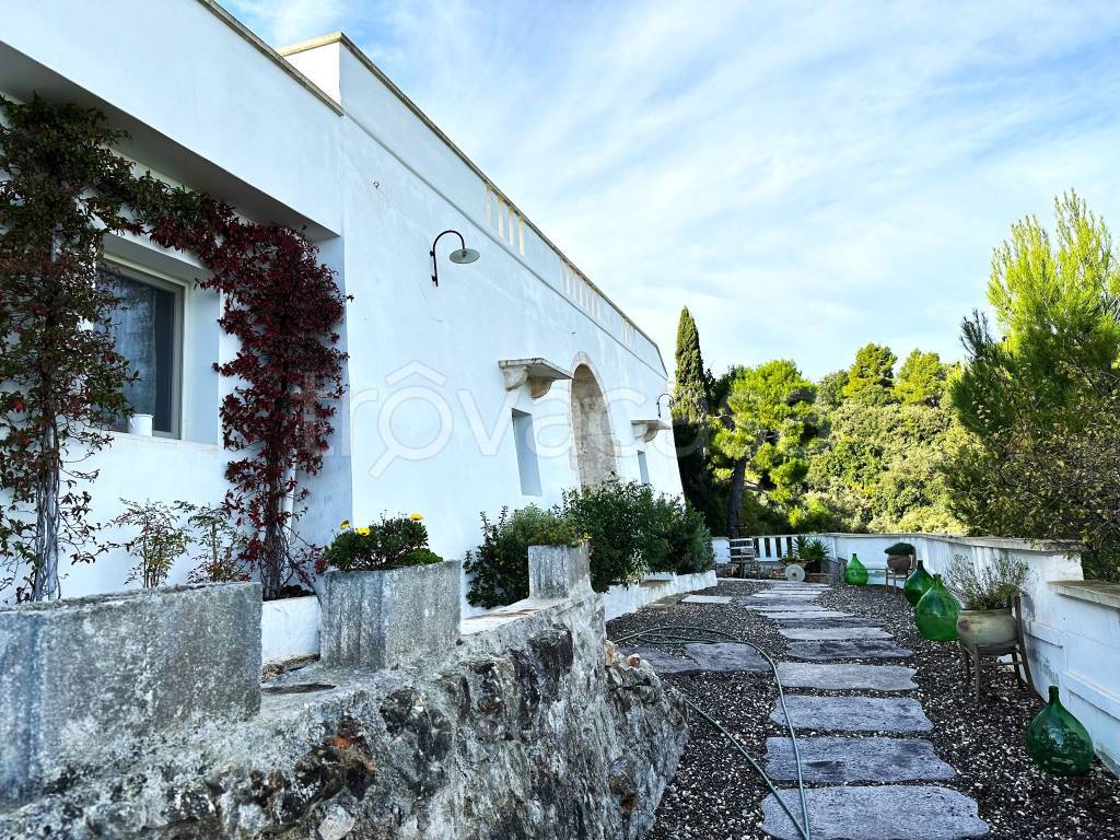 Villa in vendita a Fasano viale delle Giritoie, 10