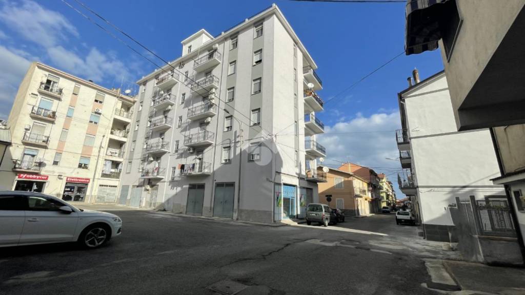 Appartamento in vendita a Corigliano-Rossano via Volturno, 5