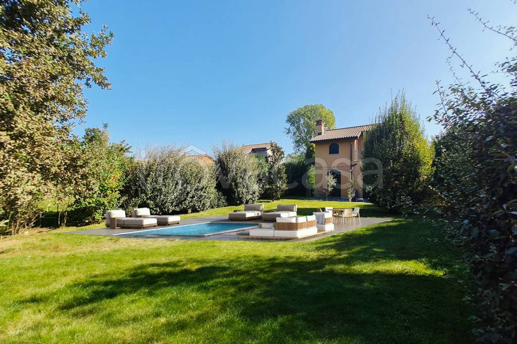 Villa in vendita a Bogogno via Sant'Isidoro, 27