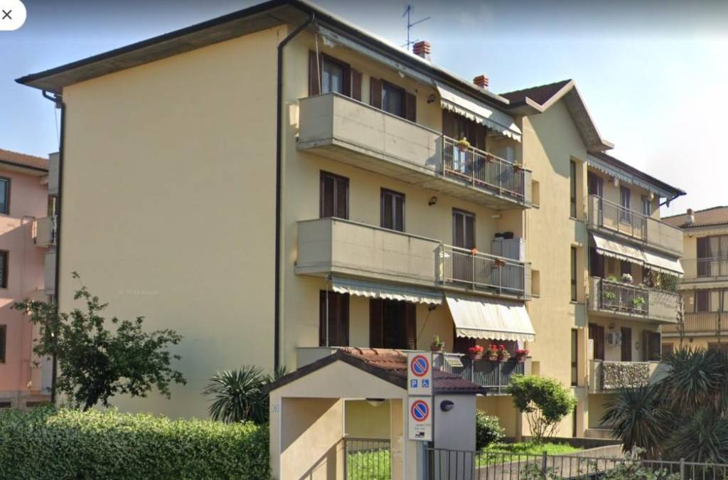 Appartamento in in vendita da privato a Vidigulfo via Don Pasquale Rovati, 25