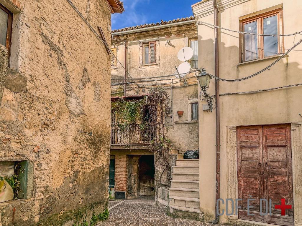Appartamento in vendita a Scandriglia via Monte Cavallo