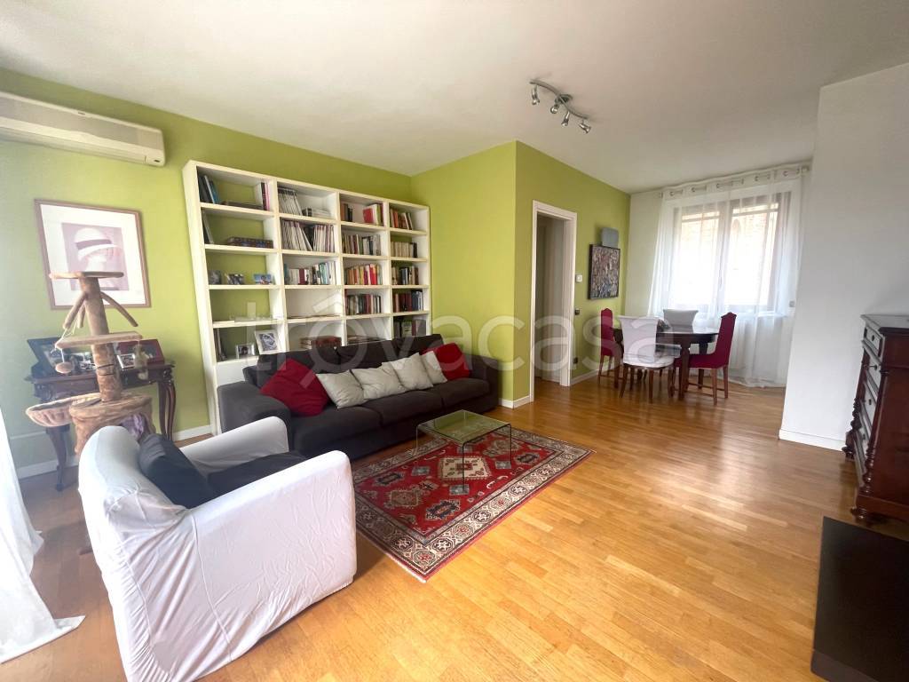 Appartamento in vendita a Rivanazzano Terme vicolo Giosuè Carducci, 1