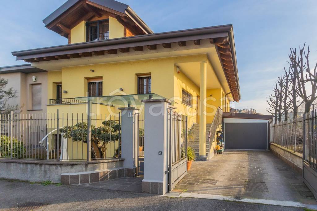 immagine annuncio 1 di 15