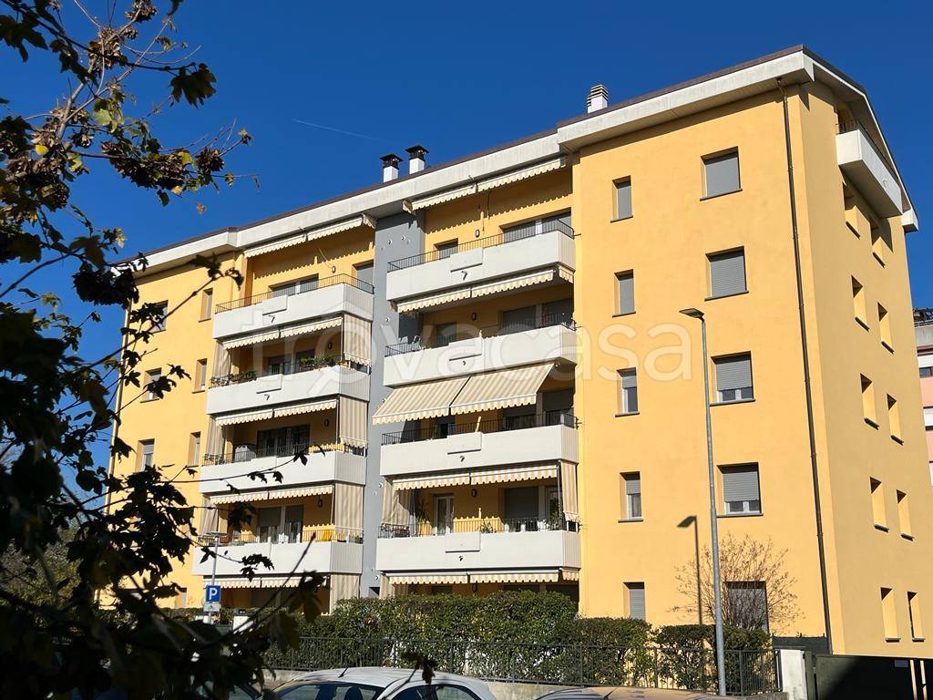 Appartamento in vendita a Parma via Atleti Azzurri d'Italia