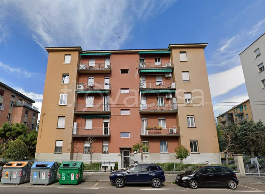 Appartamento in affitto a Bologna via Arno