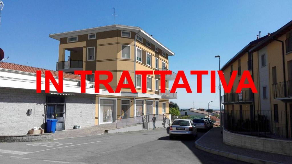 Appartamento in vendita a Besana in Brianza via Ludovico Ariosto