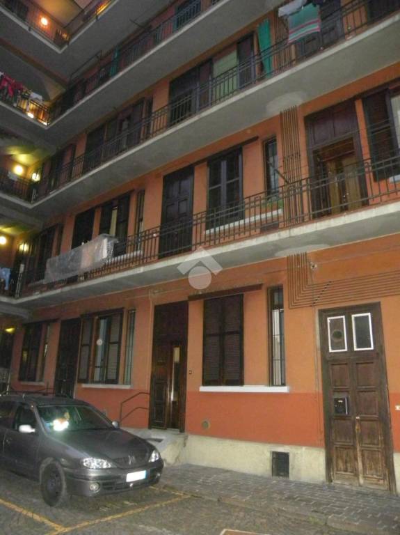 Appartamento in vendita a Milano via pellegrino rossi, 83