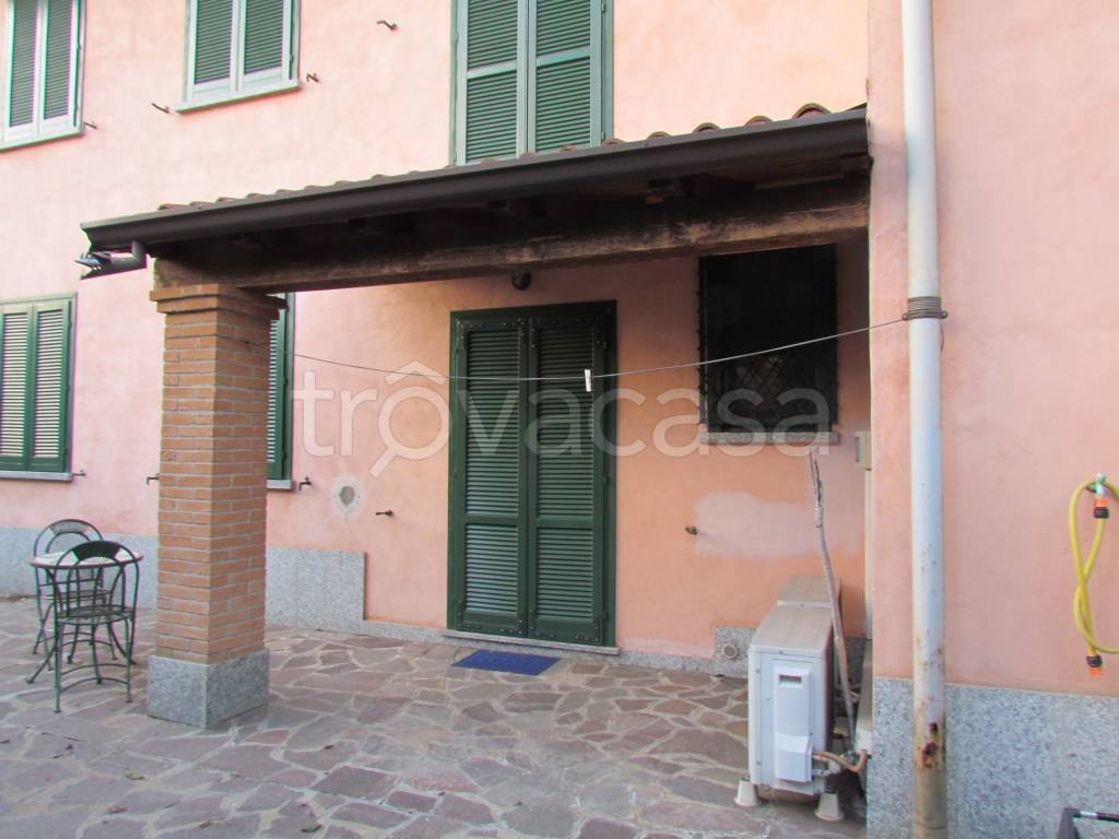 Villa a Schiera in vendita a Zeccone via Papa Giovanni Paolo II